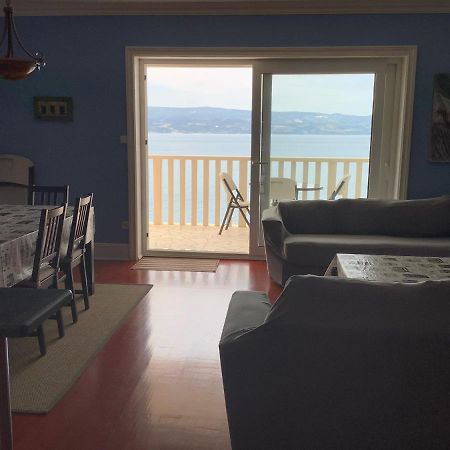 Apartments Lozina On The Beach โอมิช ภายนอก รูปภาพ